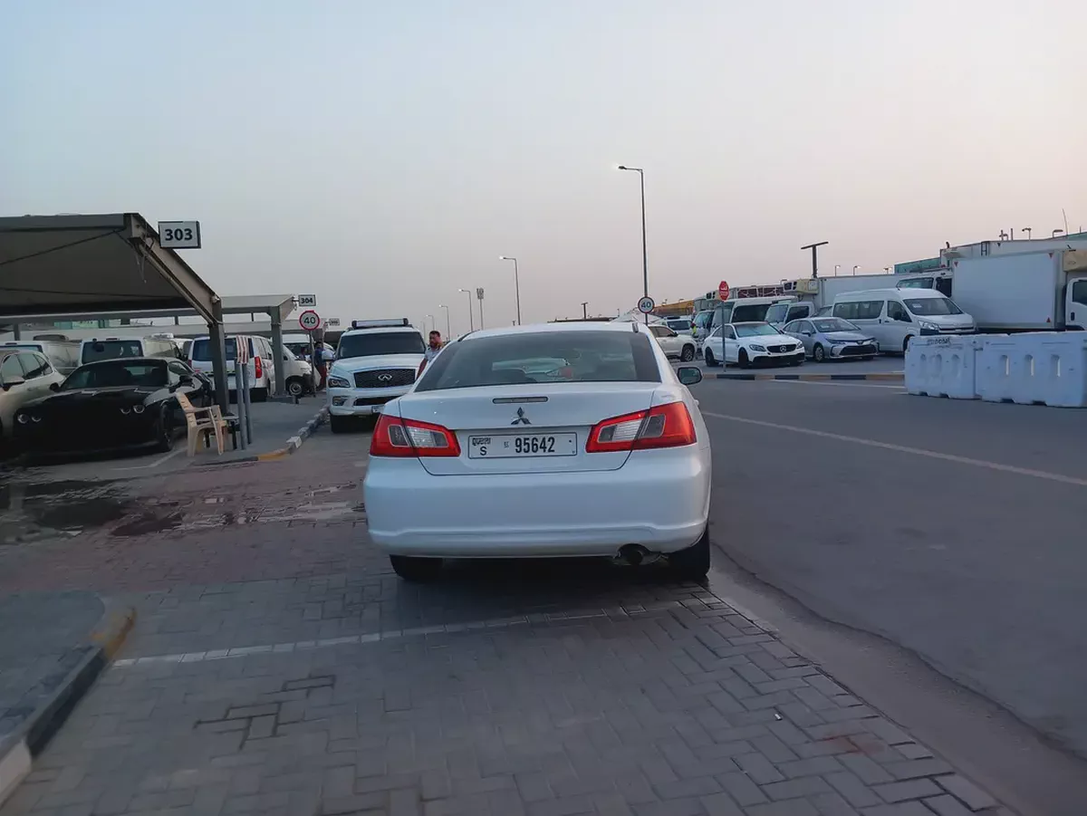 Reliable Mitsubishi Galant 2013 | GCC Specs | Well Maintained-5-5