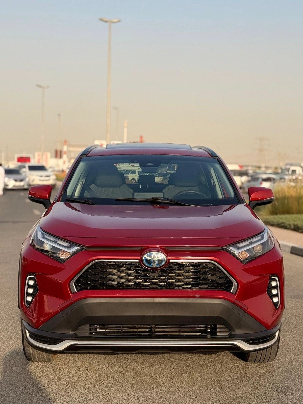 Toyota RAV4 XLE HEV Hybrid XLE 2.5L-1-1