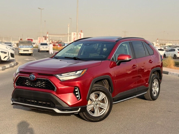 Toyota RAV4 XLE HEV Hybrid XLE 2.5L