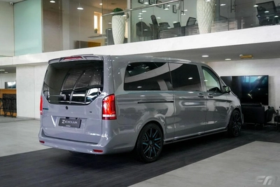New Mercedes Benz V 250 2023-18