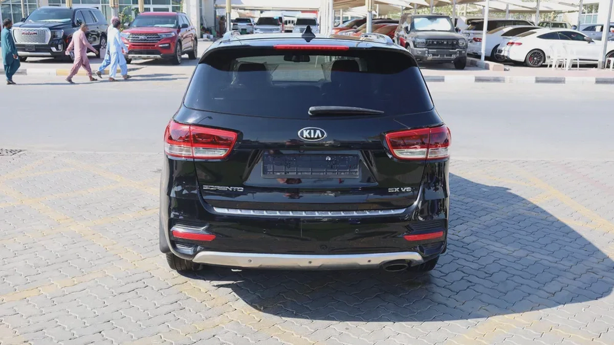 Used Kia Sorento 3.3L Full Option AWD 2017-7-7