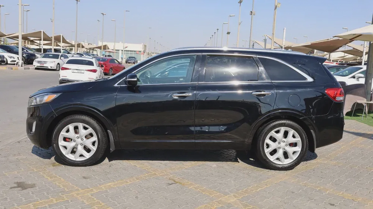 Used Kia Sorento 3.3L Full Option AWD 2017-10-10