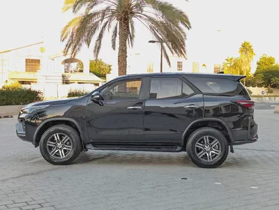 TOYOTA FORTUNER 2020 FACELIFTED 2025 GCC V4 2.7L IN EXCELLENT CONDITION-13