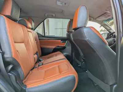 TOYOTA FORTUNER 2020 FACELIFTED 2025 GCC V4 2.7L IN EXCELLENT CONDITION-4