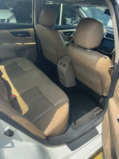 Nissan Altima 2017 SL | GCC Specs | Well Maintained-10