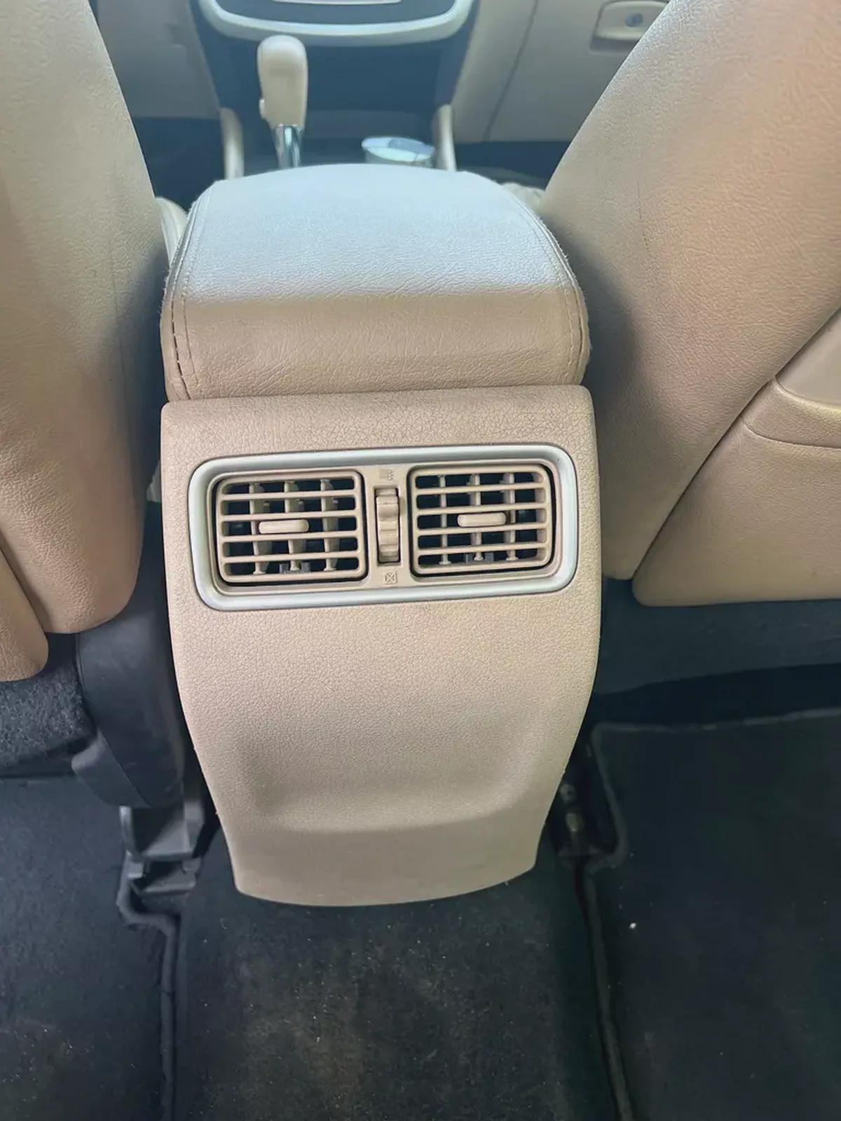 Nissan Altima 2017 SL | GCC Specs | Well Maintained-12-12