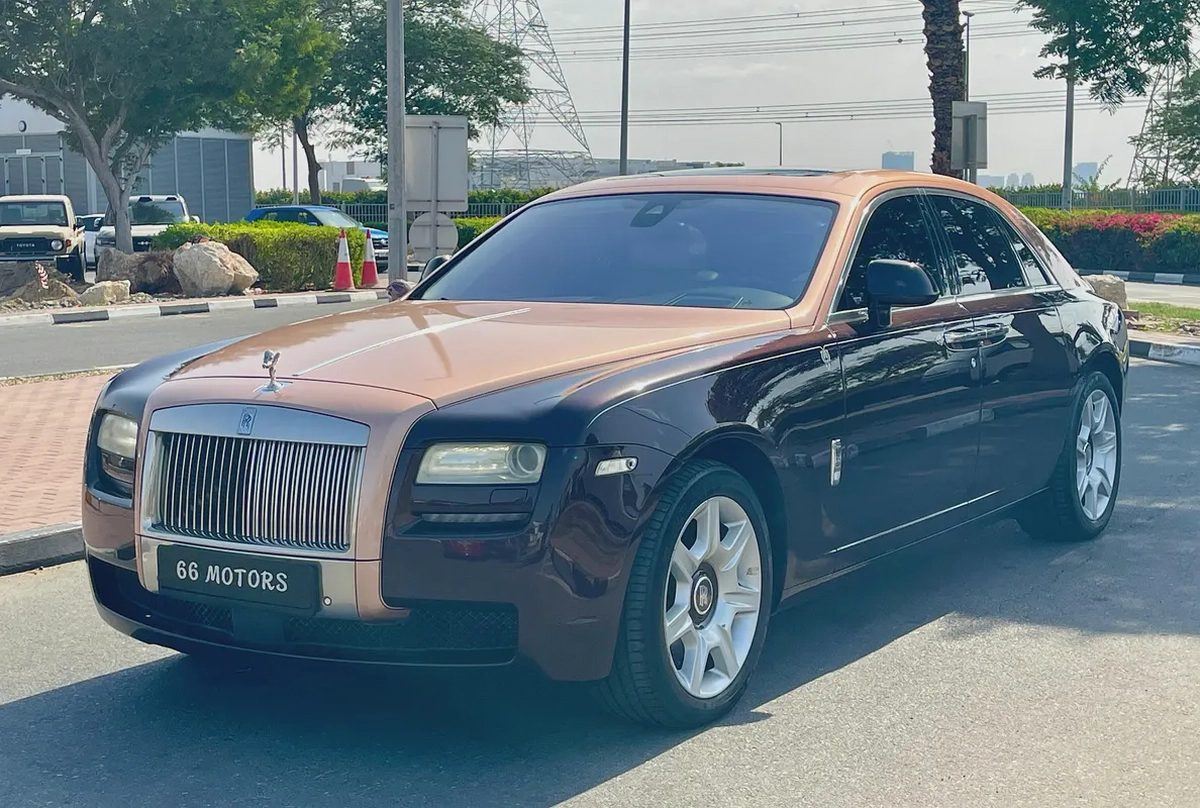 2014  Rolls Royce Ghost Dual Tone in GCC Specification-1-1