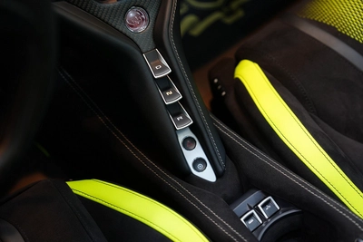 McLaren 750S Spider 2024-10