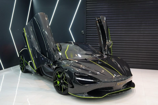 McLaren 750S Spider 2024