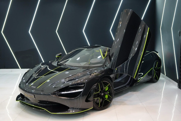 McLaren 750S Spider 2024