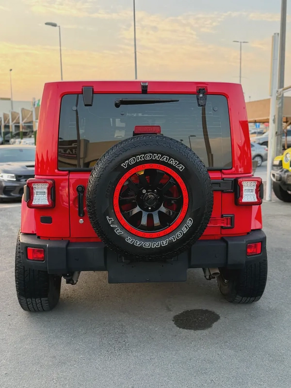Jeep Wrangler Sahara 2017 - GCC Specs -Well Maintained