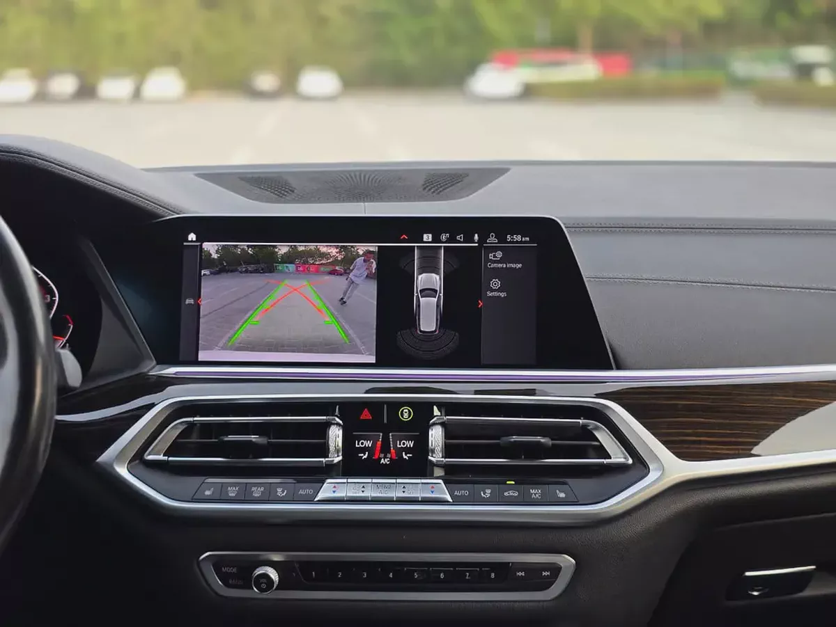 2020 BMW X7 xDrive40i | American Specs | Orginal paint | Clean title | Perfect condition-10-10