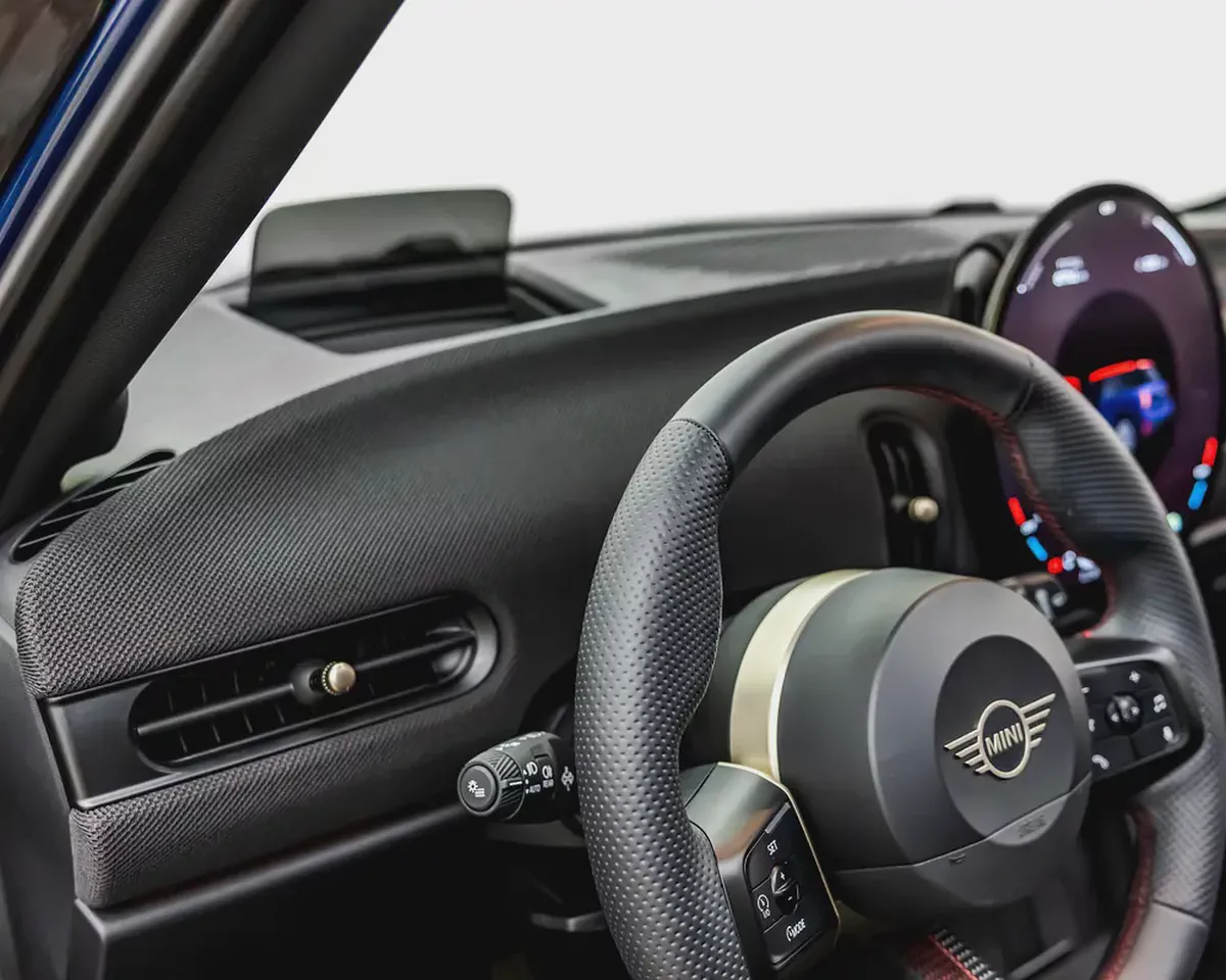 MINI COOPER S JCW KIT - 2025 - 7,000 km - GCC - AGMC WARRANTY AND SERVICE CONTRACT-11-11