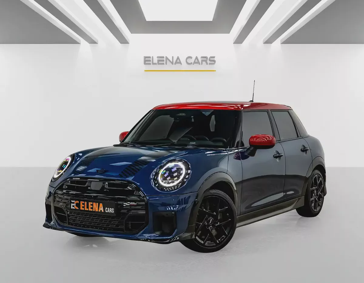 MINI COOPER S JCW KIT - 2025 - 7,000 km - GCC - AGMC WARRANTY AND SERVICE CONTRACT