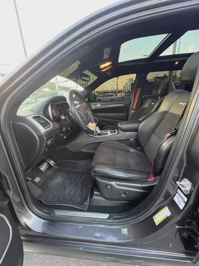 جيب شروكي SRT2019 Jeep Cherokee Sport - American Specs - Excellent Condition-11