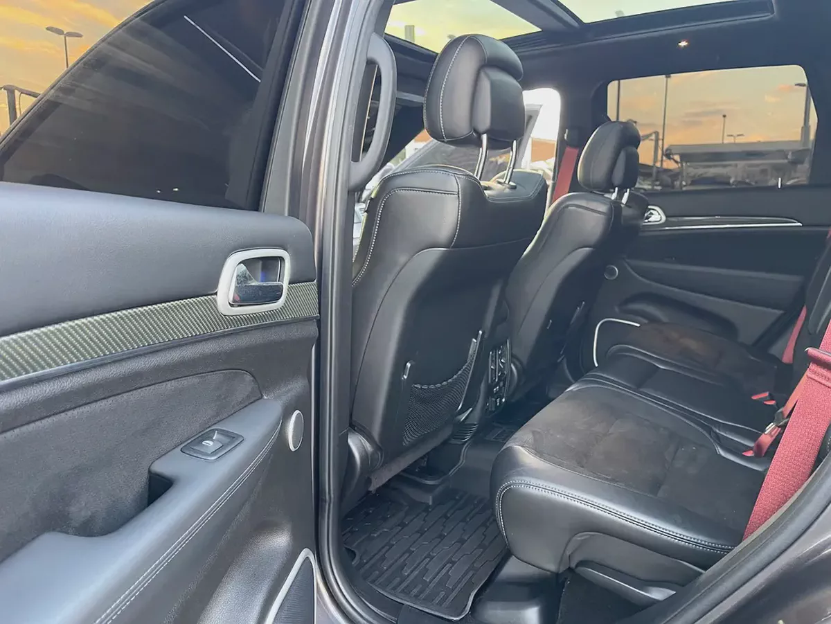 جيب شروكي SRT2019 Jeep Cherokee Sport - American Specs - Excellent Condition-18-18