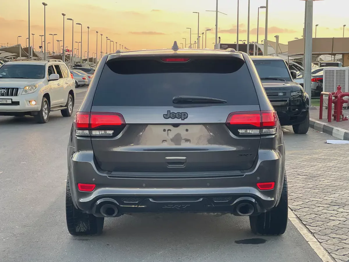 جيب شروكي SRT2019 Jeep Cherokee Sport - American Specs - Excellent Condition-5-5