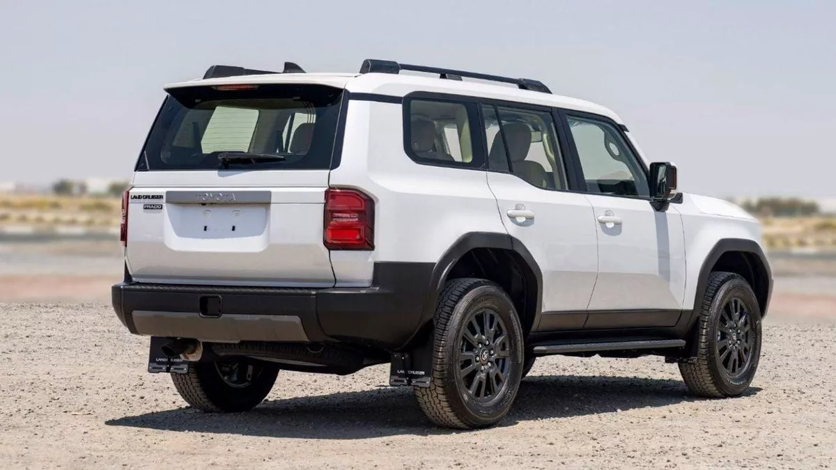 Toyota Prado GXR TOYOTA PRADO 250 TXL 2.8D AT MY2024 – WHITE-3-0