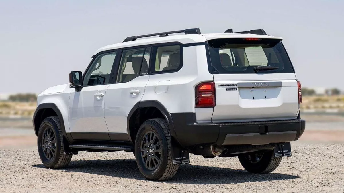 Toyota Prado GXR TOYOTA PRADO 250 TXL 2.8D AT MY2024 – WHITE-5-0