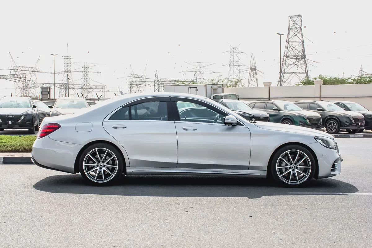2018 Mercedes-Benz S-Class S 450 Japanese Specs in Pristine Condition-3-3