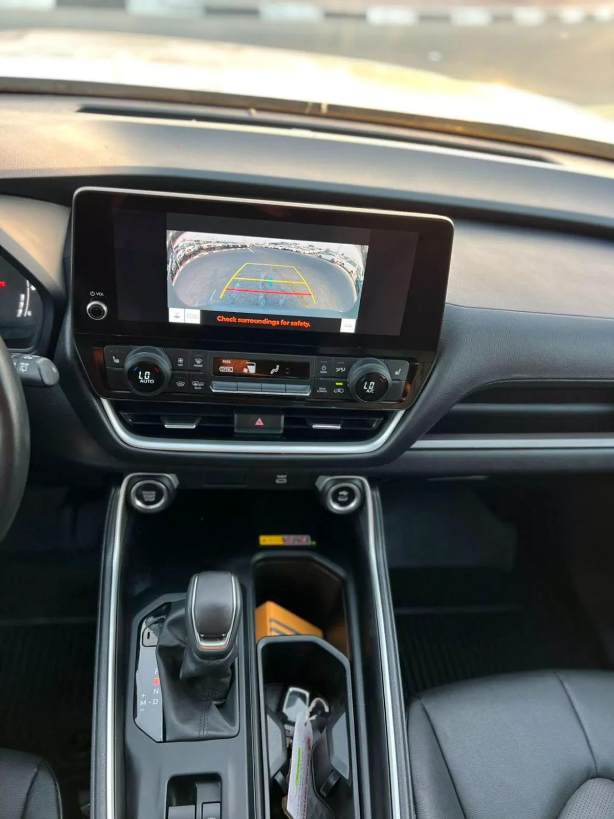 Toyota Grand Highlander  2024 Toyota Grand Highlander 2.4L V4 Turbo - AWD 4x4 Full Option With Dual Radar - Trunk Auto - Low-22-0