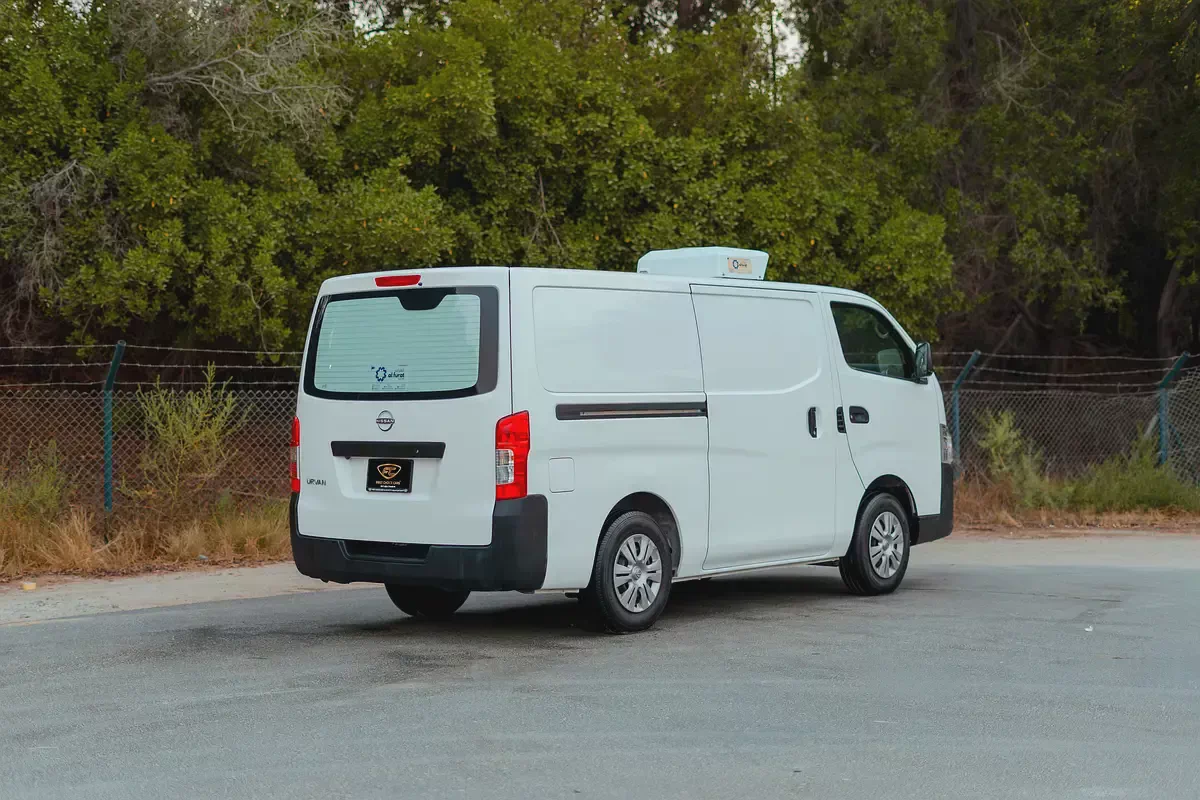Nissan Urvan | Automatic | Standard Roof Chiller Van | GCC Specs | Ref#N45372-2-2