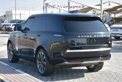 LAND ROVER RANGE ROVER SE 2023 | BLACK-10