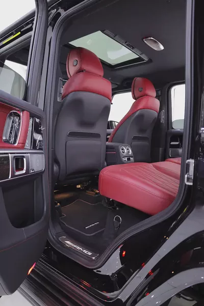 G63 MANUFAKTUR EDITION + DOUBLE NIGHT PACKAGE + CARBON INTERIOR+ 5 YEARS GARGASH WARRANTY + SERVICE-14