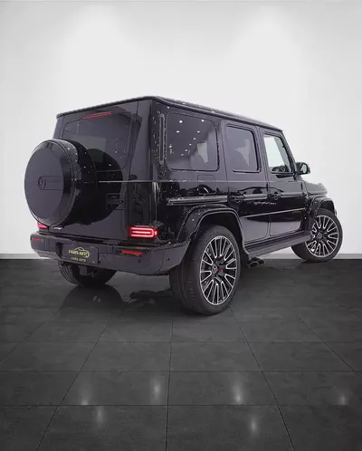 G63 MANUFAKTUR EDITION + DOUBLE NIGHT PACKAGE + CARBON INTERIOR+ 5 YEARS GARGASH WARRANTY + SERVICE-3