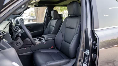 Toyota Land Cruiser VXR LC300 VXR 3.3D AT MY2025– GREY-15