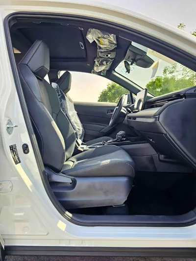 Toyota Frontlander Luxury HYBRID LUXURY WITH ELECTRIC BACK DOOR /2.0L PETROL V4 /RADAR/SUNROOF/DRIVER POWER SEATS (CODE#FLPA)-10