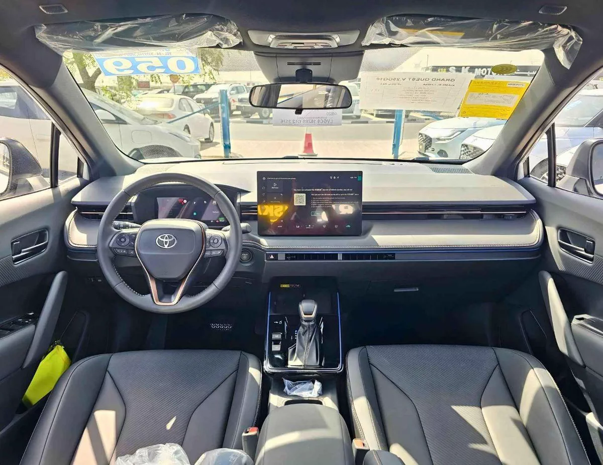 Toyota Frontlander Luxury HYBRID LUXURY WITH ELECTRIC BACK DOOR /2.0L PETROL V4 /RADAR/SUNROOF/DRIVER POWER SEATS (CODE#FLPA)-13-0
