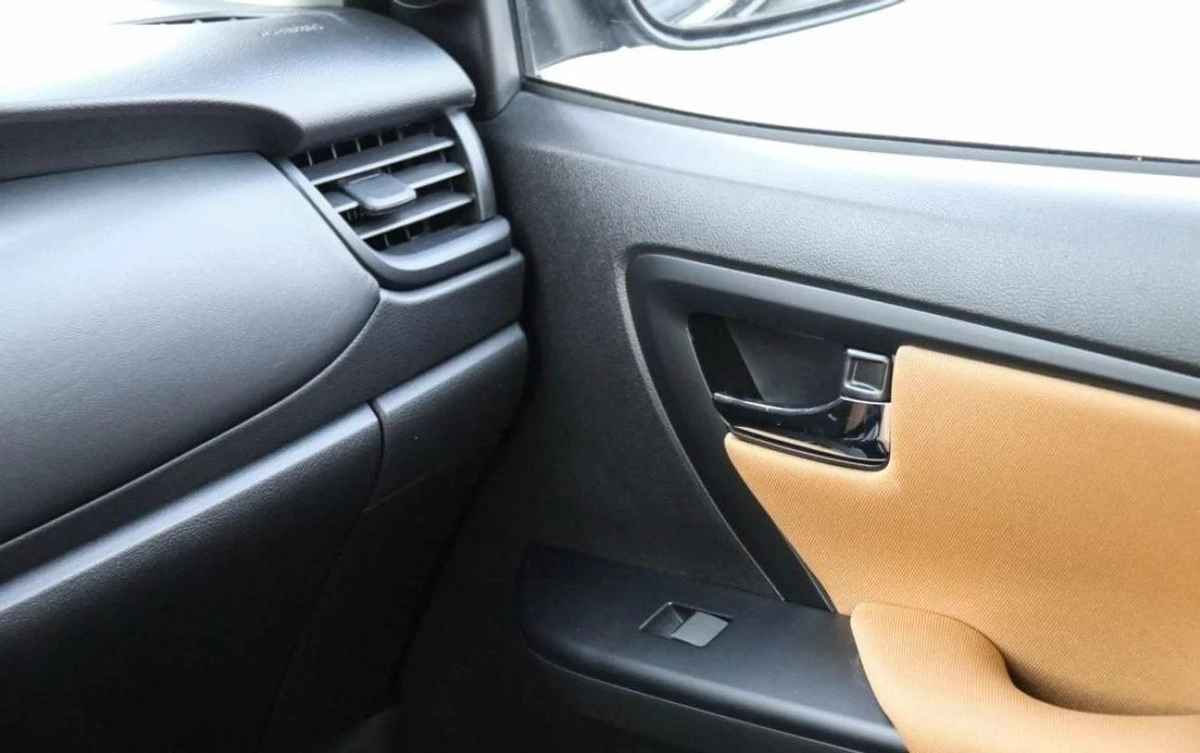 Toyota Fortuner EXR 2.7L (160 HP)-1-1