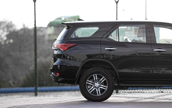 Toyota Fortuner EXR 2.7L (160 HP)
