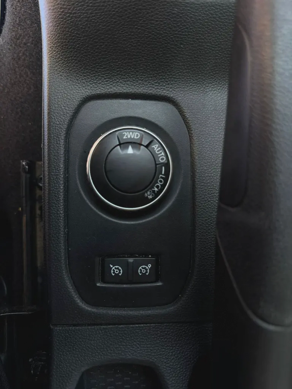 RENAULT DUSTER 4*4-15-15