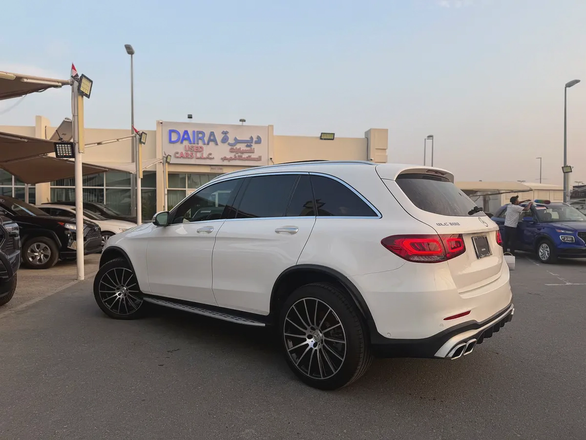 Mercedes-Benz GLC 300 4MATIC 2022 -/Other Specs-4-4