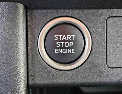 Mitsubishi L200 SPORTERO (NON GCC) 2.4L DIESEL V4 A/T | PUSH START | LEATHER WITH DRIVER PWR SEAT | REAR CAMERA (CODE # SPTR)-13
