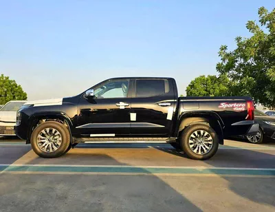 Mitsubishi L200 SPORTERO (NON GCC) 2.4L DIESEL V4 A/T | PUSH START | LEATHER WITH DRIVER PWR SEAT | REAR CAMERA (CODE # SPTR)-2