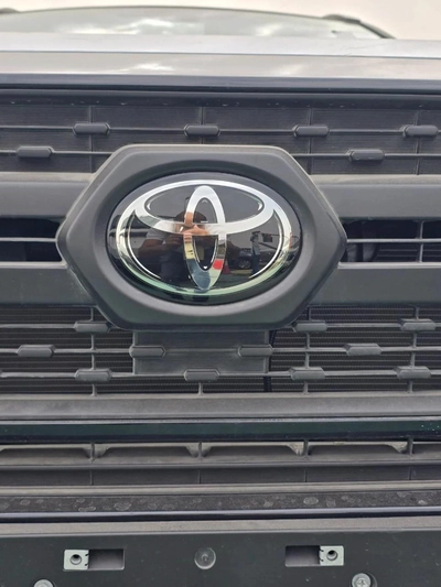 Toyota RAV4 2.5L Adventure-9