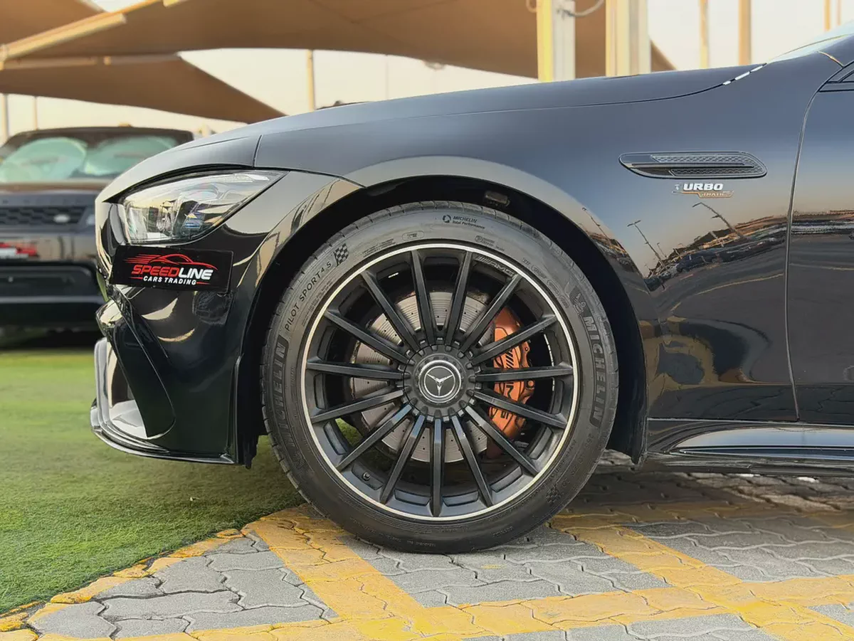 Mercedes-Benz AMG GT 43 4MATIC+ 2021 | GCC Specs | Low Mileage-18-18