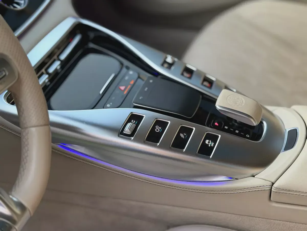 Mercedes-Benz AMG GT 43 4MATIC+ 2021 | GCC Specs | Low Mileage-7-7