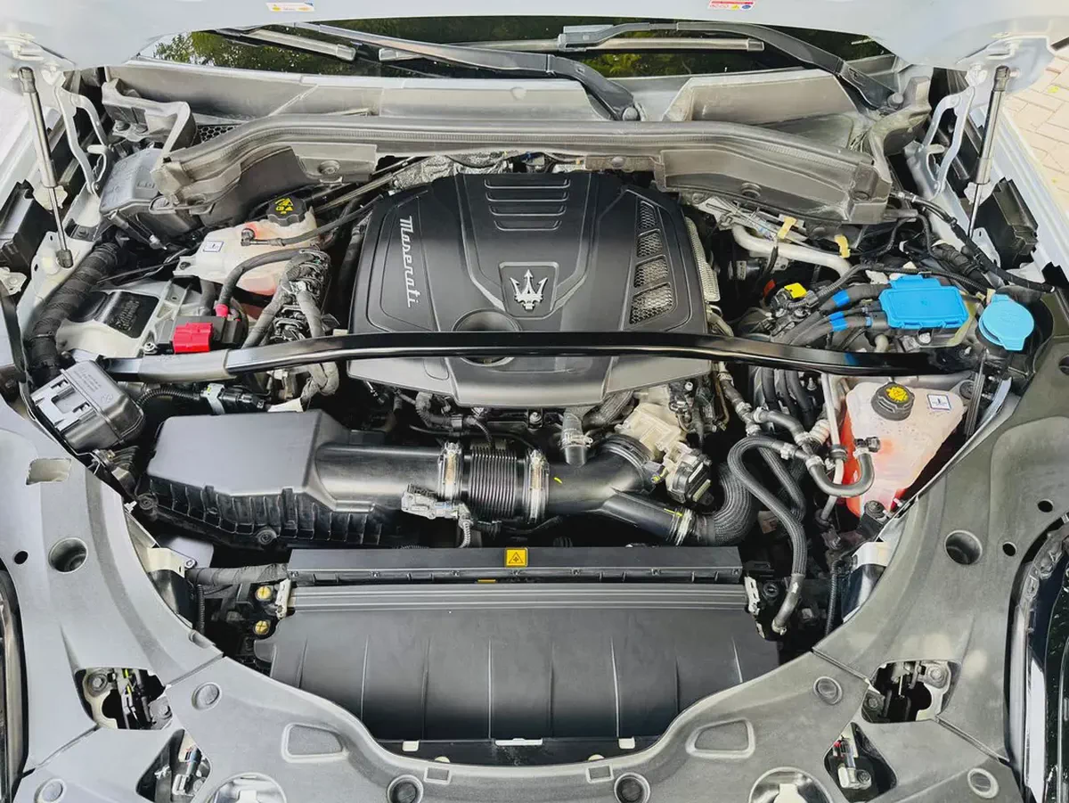 MASERATI GRECALE GT - 2023 - 2.0L ONLY 28000KM - SUPER CLEAN TITLE FRESH JAPAN IMPORT-7-7