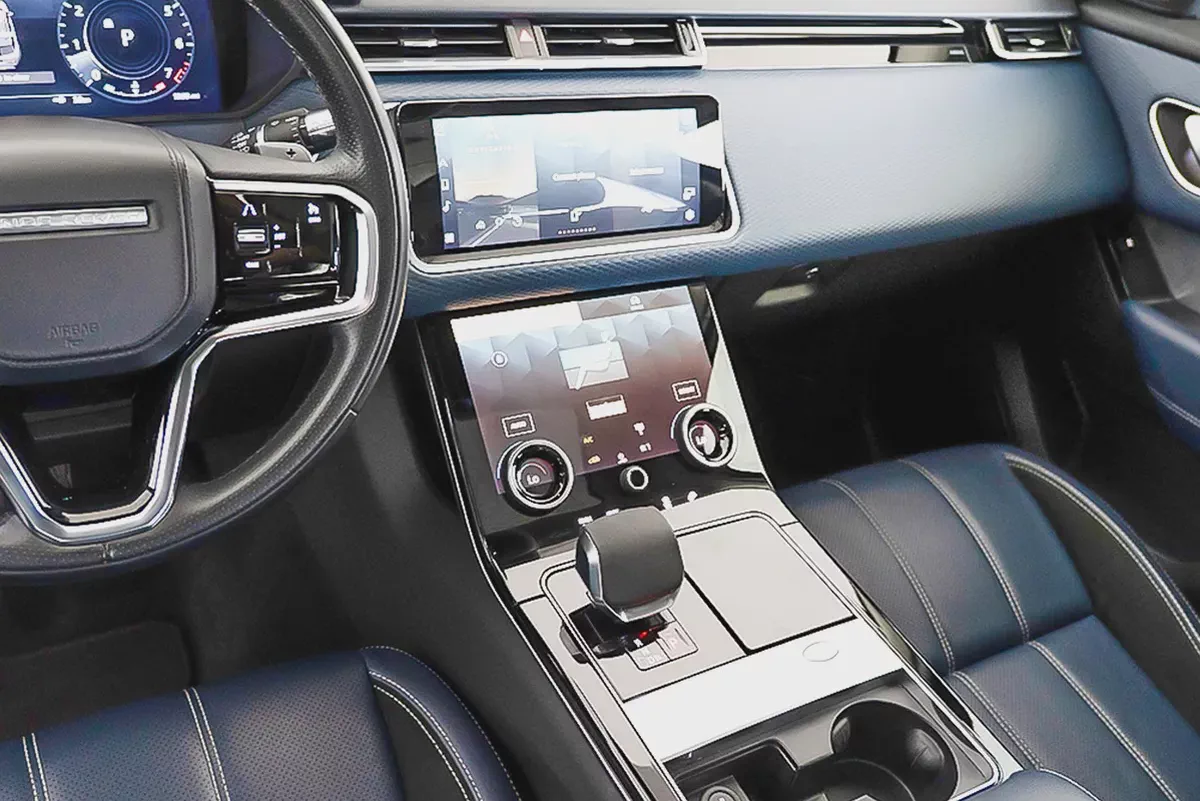 3,166 AED / 60 month’s | 0% DP | 2021 Range Rover Velar P250 S / Full-Service History-8-8