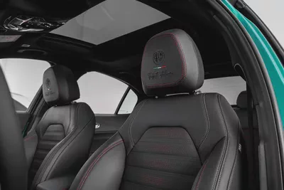 4,527 AED / 60 months | 0% DP | 2025 Alfa Romeo Giulia Tributo Italiano / Agency Warranty-13