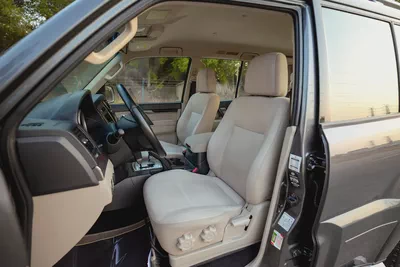 Pajero GLS | GCC Specs | REF#P11095-9