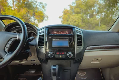 Pajero GLS | GCC Specs | REF#P11095-16