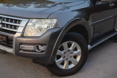 Pajero GLS | GCC Specs | REF#P11095-2