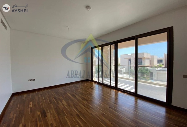 COMPOUND FOR SALE IN SHAKHBOUT CITY