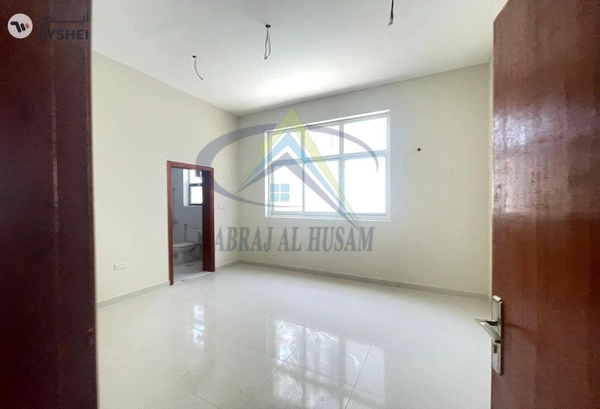 COMPOUND FOR SALE IN SHAKHBOUT CITY