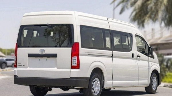 Toyota Hiace HIACE 3.5L MT PETROL HIROOF 2026